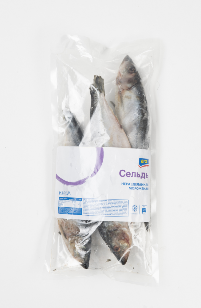 Сельдь ARO неразделанная свежемороженая ~ 1кг