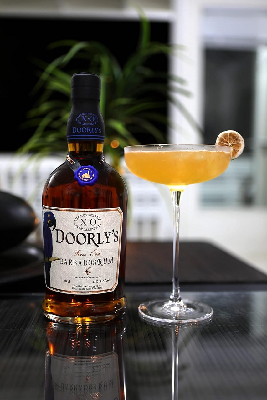 Ром Doorly's XO в подарочной упаковке, 0.7л
