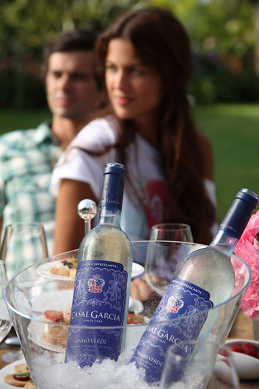 Вино Casal Garcia Branco Vinho Verde белое полусухое 9,5% 0,75 л