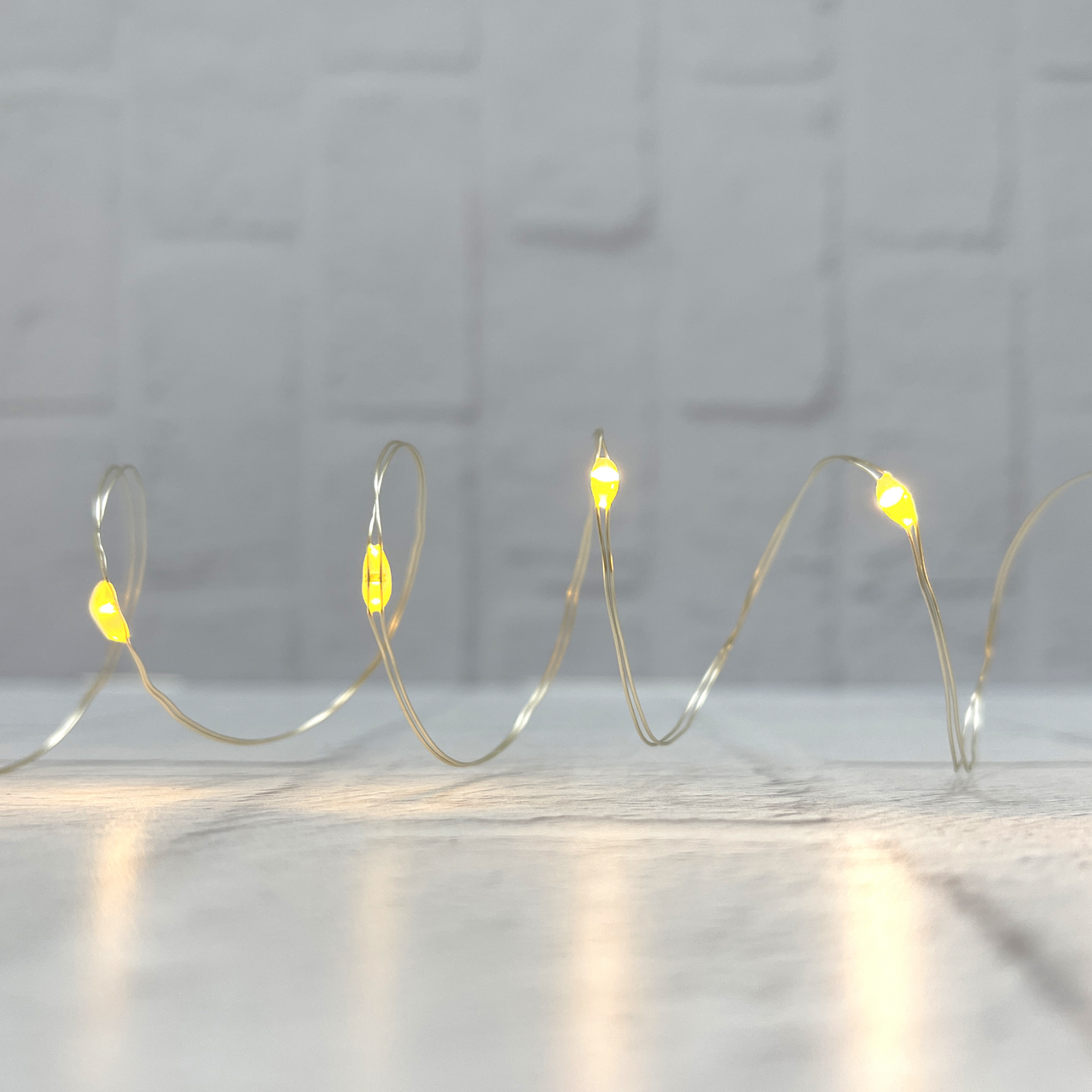 Гирлянда роса ChristmasDeLux теплый белый 10Led, 190см