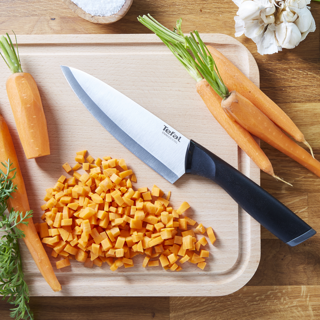 Нож поварской Tefal Essential, 15см