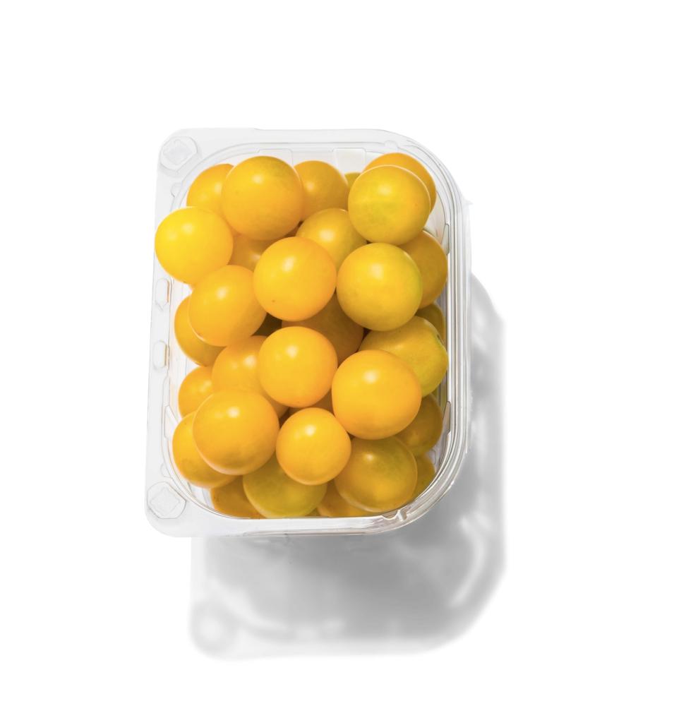 ТОМАТЫ ЧЕРРИ ЖЕЛТЫЕ 250Г