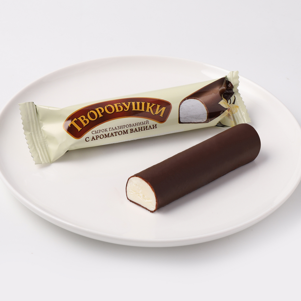 Сырок творожный глазированный Творобушки ваниль в темной глазури 20%, 40г
